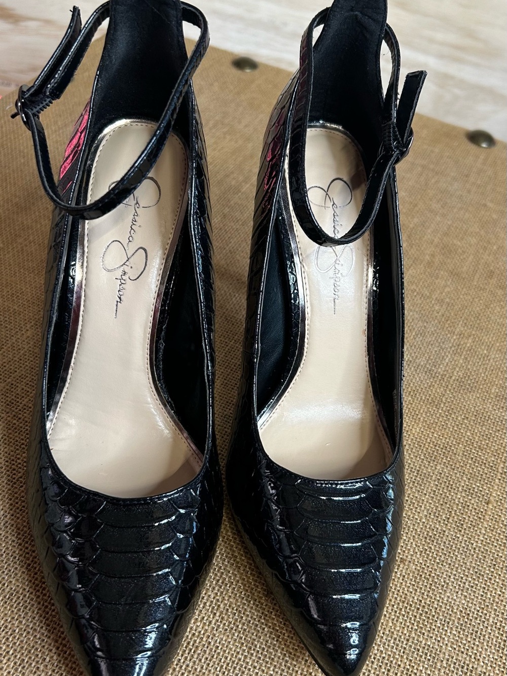 Jessica Simpson Black Croc Embossed Patent Stiletto Heels Ankle Strap Size 8M
